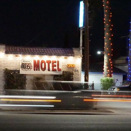 Route 66 Motel - Rialto Kültér fotó